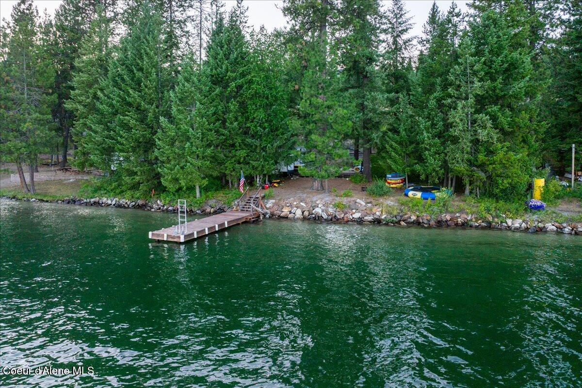 Image 4: Dock
