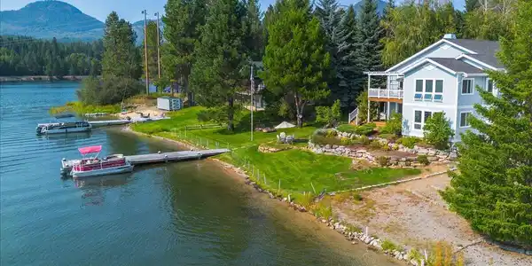 311 Swan Shores Dr