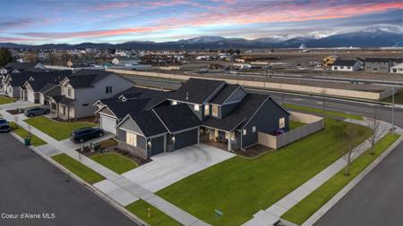 3366 N Cyprus Fox LOOP