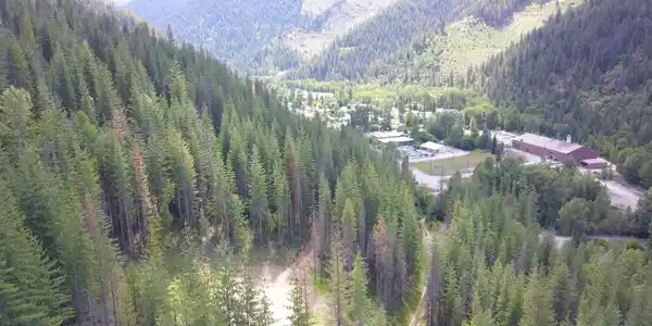 Image 2: 2