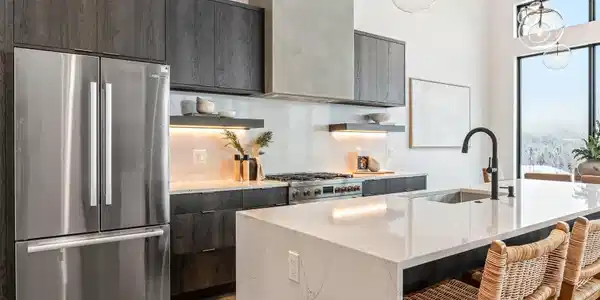 Image 4: Full Service Designer Kitchen