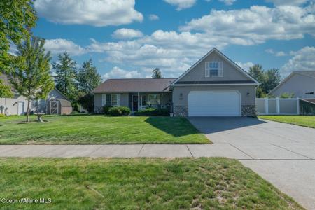 2066 E GOLDLEAF LN