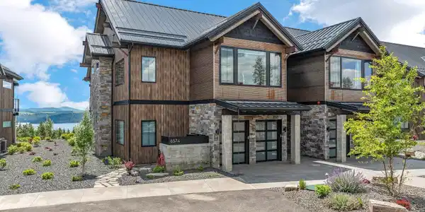 6574 W BIRDIE LN Unit #201