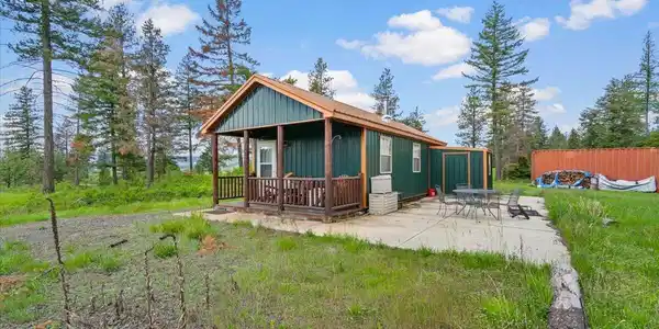 572 Foote Rd.