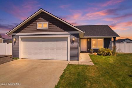 12183 N Gipper LOOP