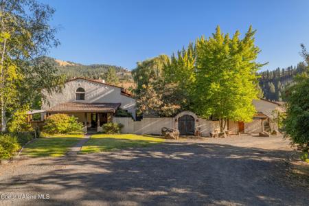 34 and 134 Bear Paw Lane