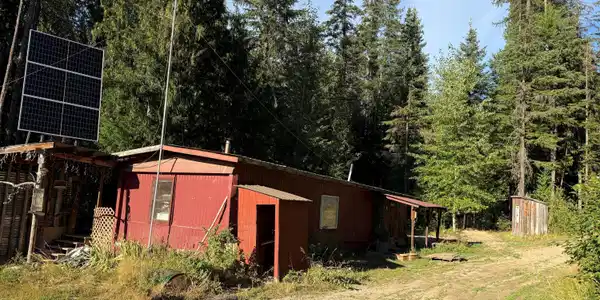 922 Cottonwood Rd