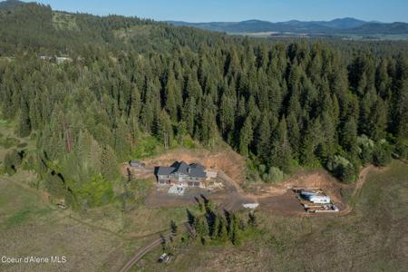 1341 Merideth Rd