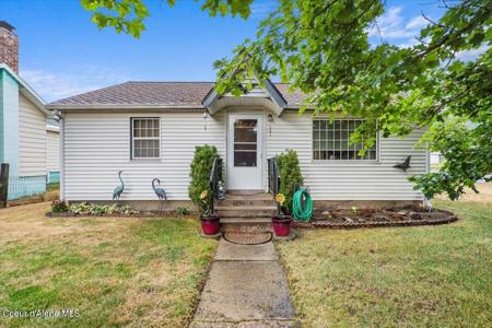 301 Third St