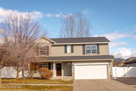 8464 N Boysenberry LOOP