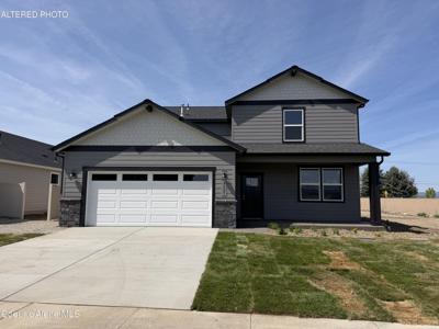 4825 W Homeward Bound Blvd