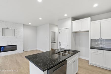 661 N Creative Way (LOT 12)