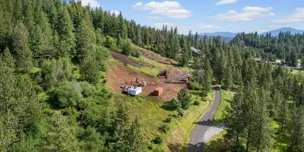 Image 3: Aerial 2
