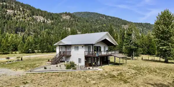 Image 2: --1_House_Front_Main_View