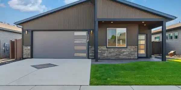 13980 N Rainier LOOP
