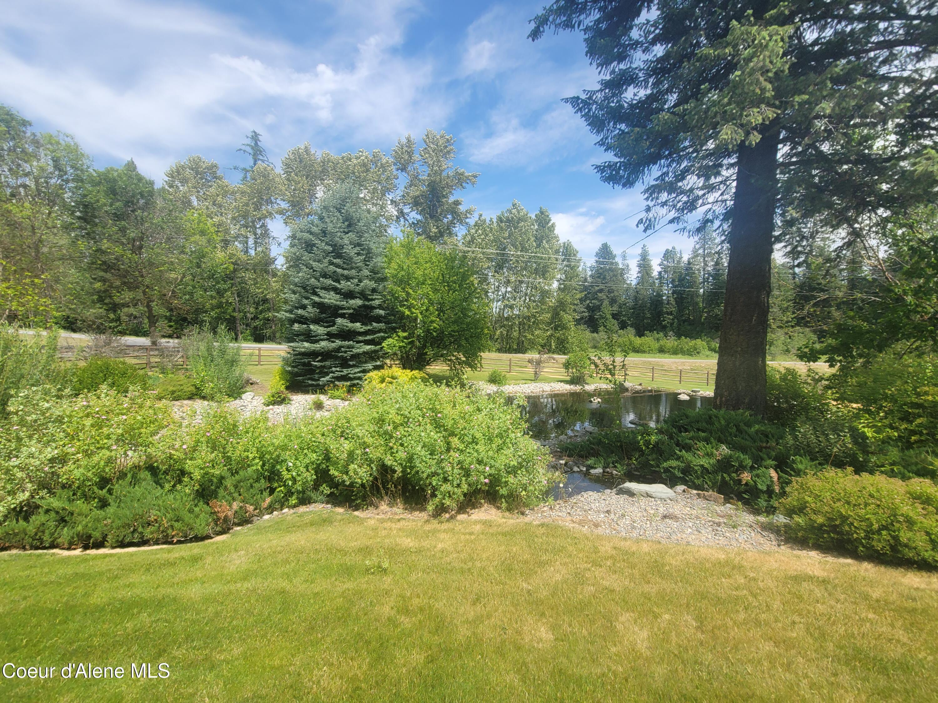 Image 4: Common Area