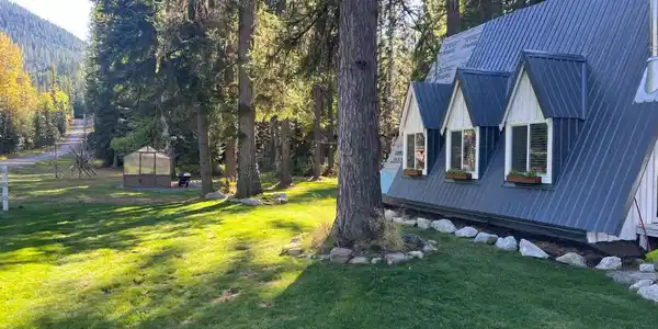 475 DRY CREEK RD