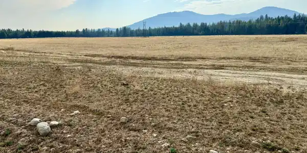 Image 2: Lot 4 Block 1