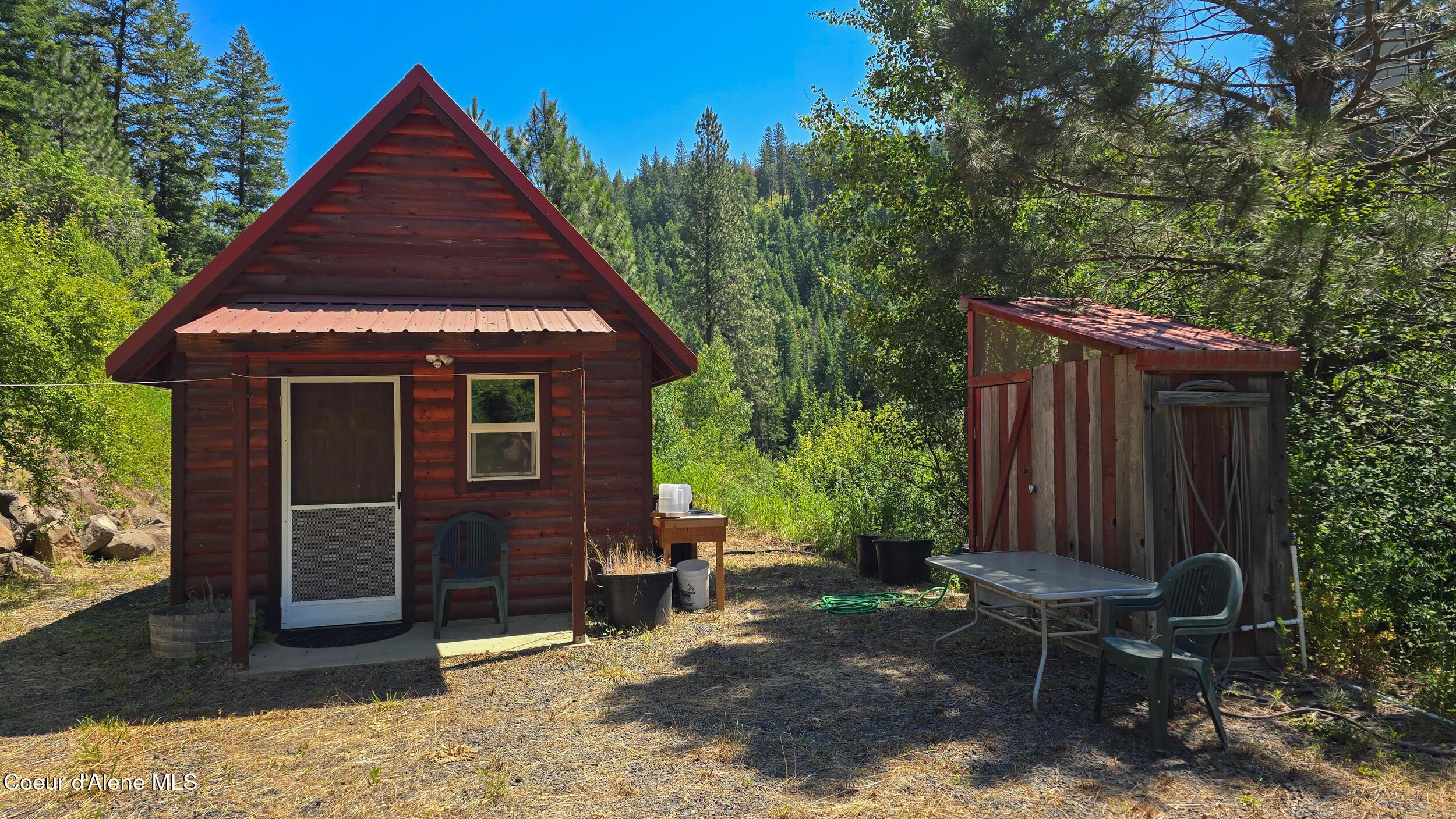 Image 3: 999 Cherry Creek-3