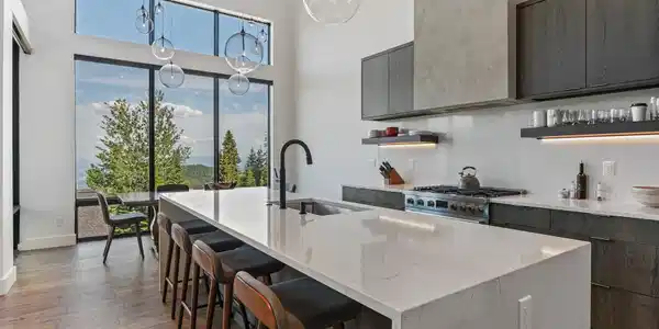 Image 2: Gourmet Kitchen Open Plan