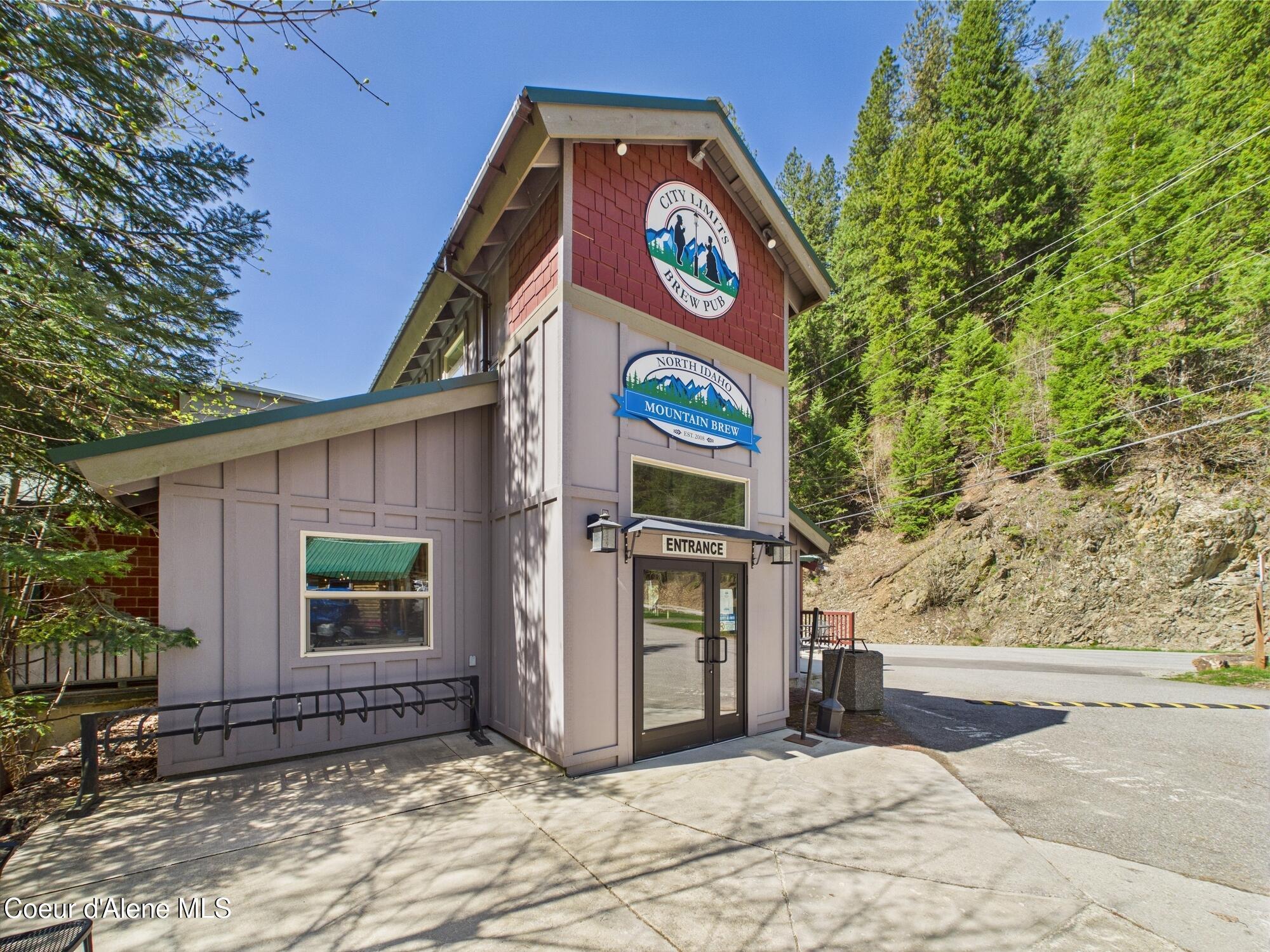 Image 2: 1B-Entrance-WithBikeRack