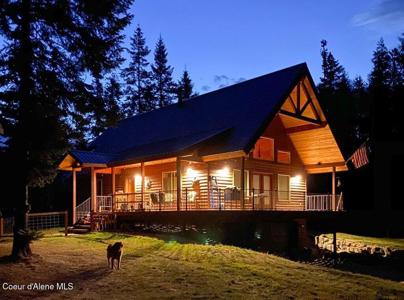 627 Gray Wolf RD