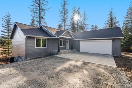 9490 Sunnyside Rd
