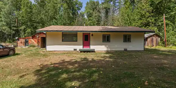 83 Cedar Grove