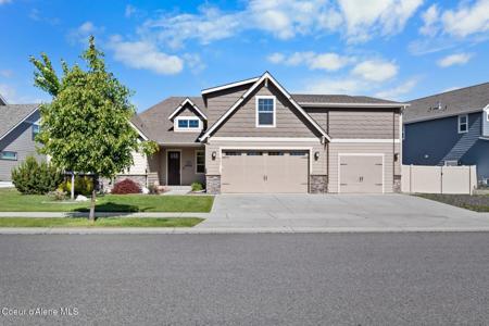 6837 N Hourglass Dr