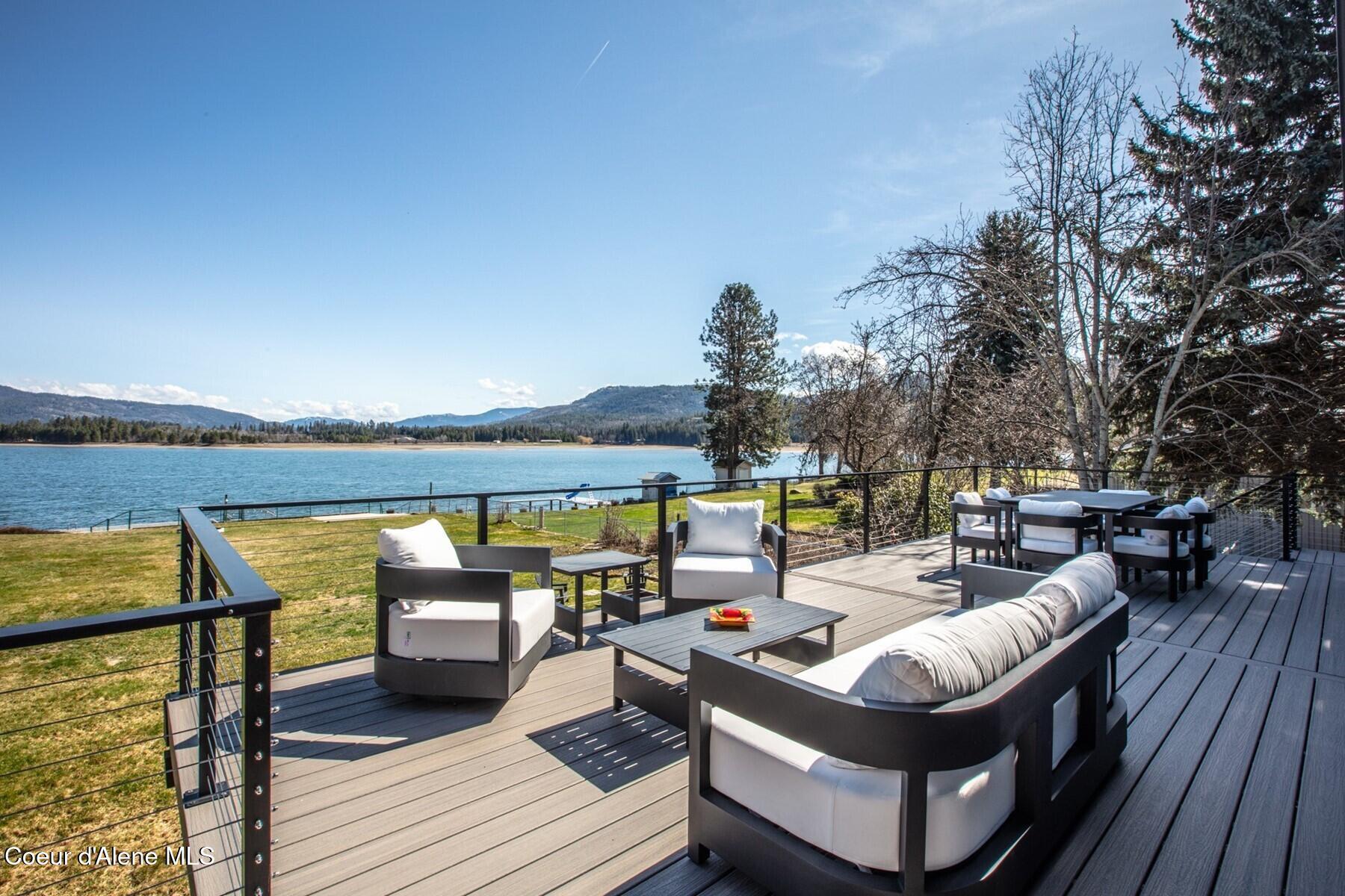 Image 3: Outdoor Living at its Finest