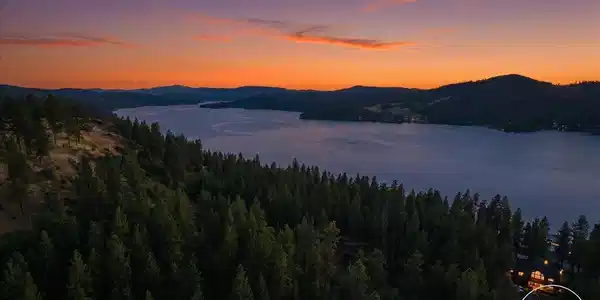 Image 3: 5+ Acres Views of Lake CDA Zoned R4