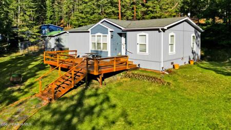 181 Circle DR