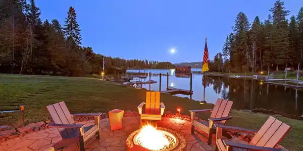 Image 2: Everwell Bay CdA Lakefront