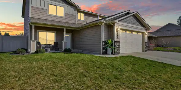 3343 W Apricot RD