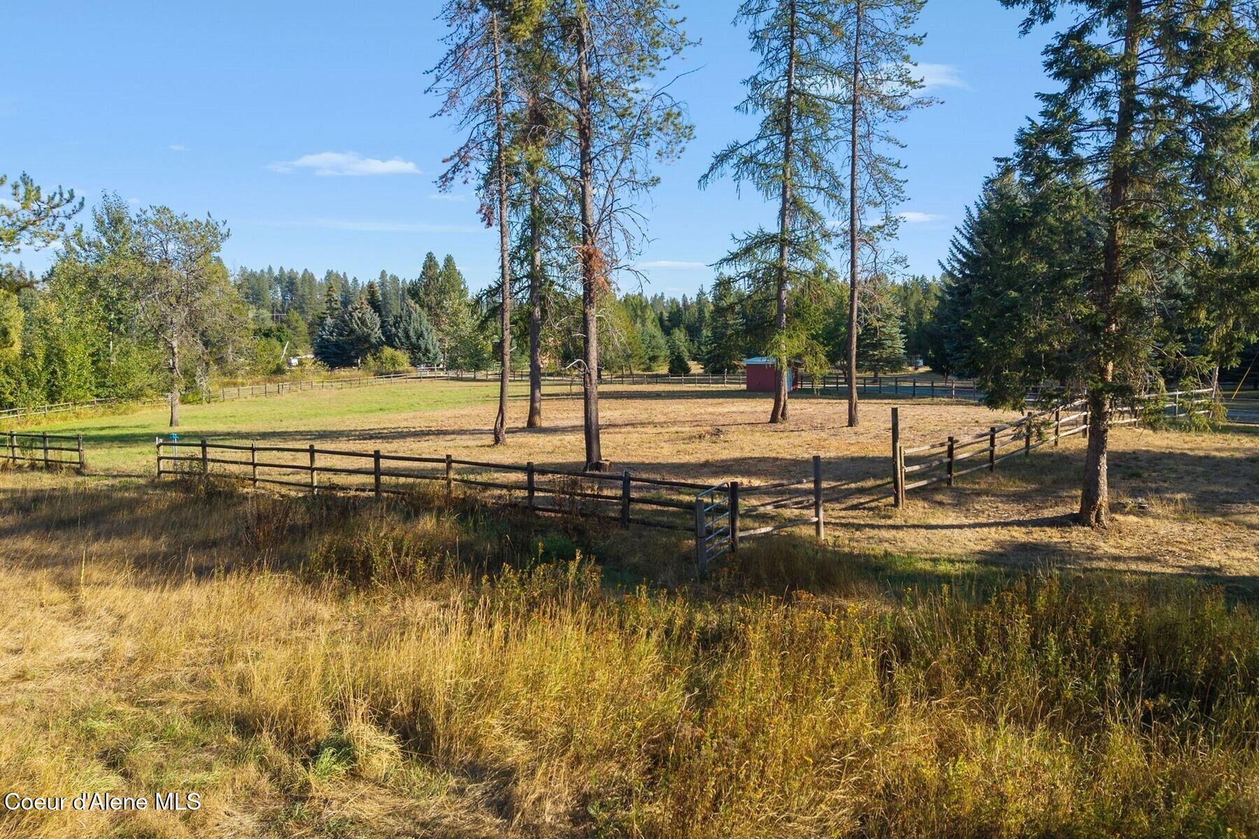 Image 2: Set up For Horses