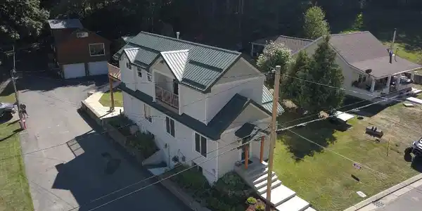503 Main ST