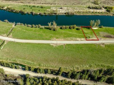 L15 Horn Hooked Estates