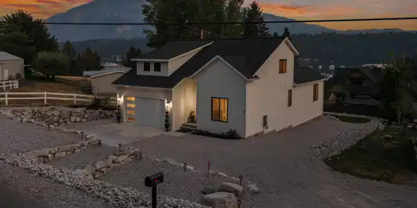 Image 2: Twilight