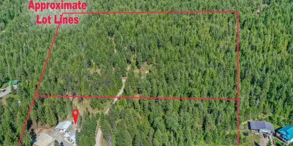 Image 2: Approx Lot Lines