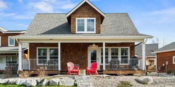 70 Pomrankey Ln