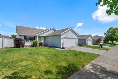 3671 W MANNING LOOP