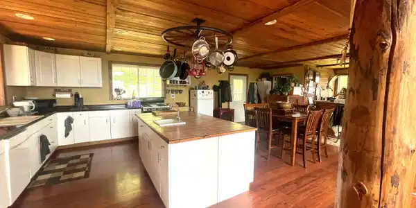 Image 3: 3 IMG_0577