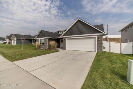 12772 N CAVANAUGH DR
