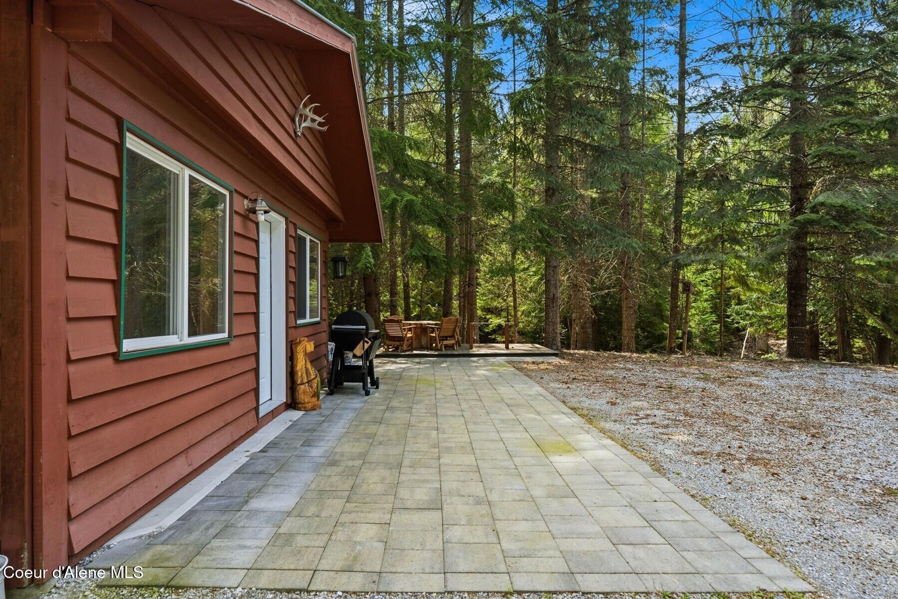 Image 4: Front Porch