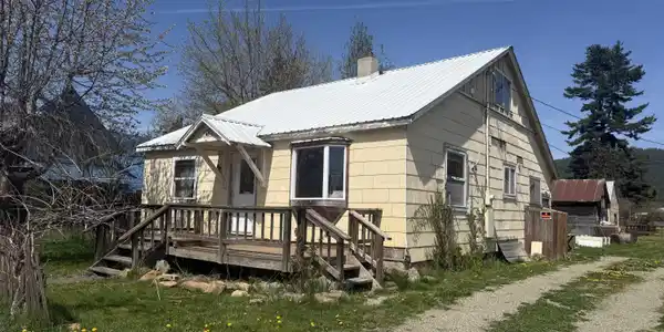 116 W 4th AVE