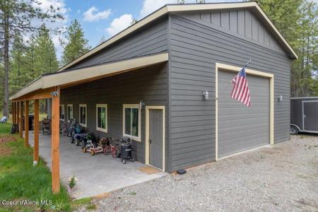 172 Wyatt LANE
