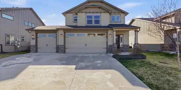 13071 N LOVELAND WAY