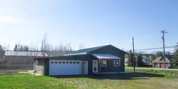 9 E Comeback Bay Ln