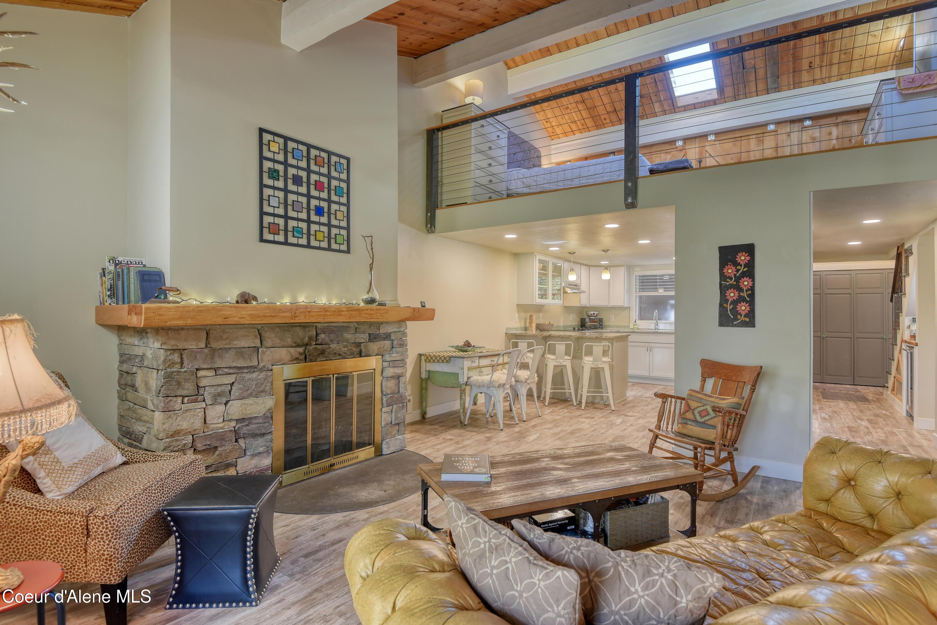 Image 4: Wood Burning Fire Place