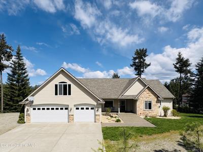 10459 N Summit Loop